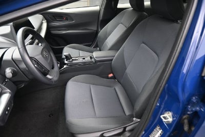 2025 Toyota Prius LE