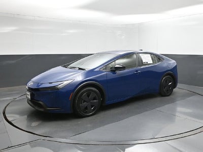 2025 Toyota Prius LE