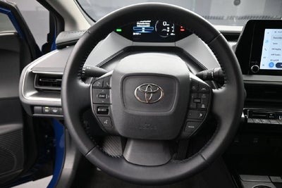 2025 Toyota Prius LE