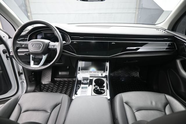 2023 Audi Q7 55 Premium quattro
