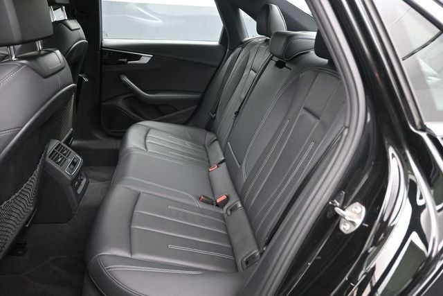 2024 Audi A4 45 S line Premium Plus quattro