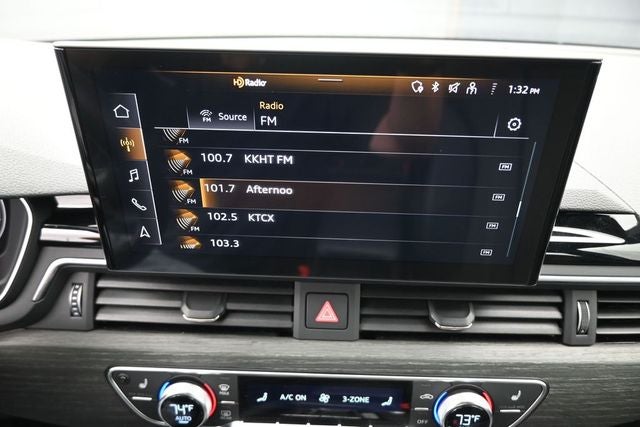 2024 Audi A4 45 S line Premium Plus quattro