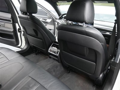 2019 BMW 7 Series 740i