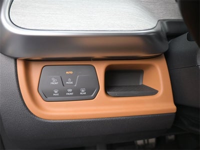 2025 Volkswagen ID. Buzz Pro S Plus