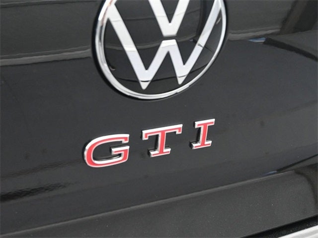 2025 Volkswagen Golf GTI 2.0T SE
