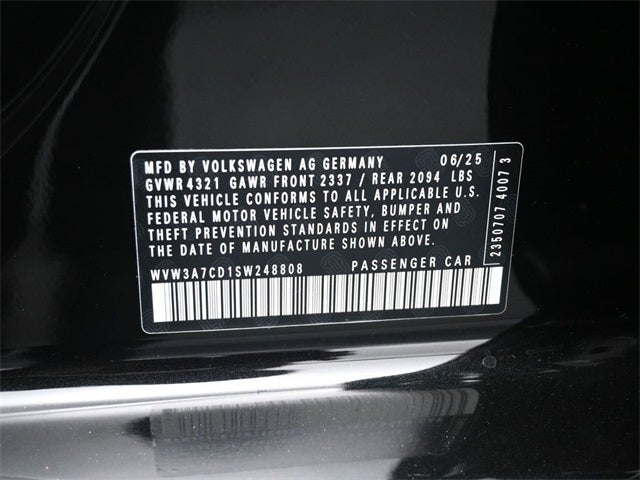 2025 Volkswagen Golf GTI 2.0T SE