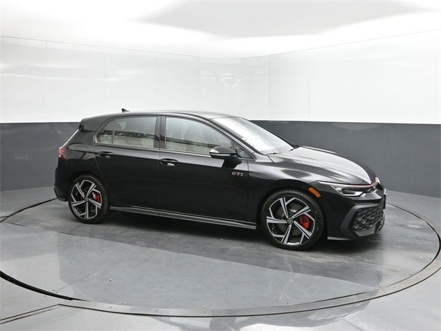 2025 Volkswagen Golf GTI 2.0T SE