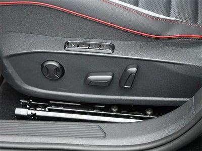 2025 Volkswagen Golf GTI 2.0T SE