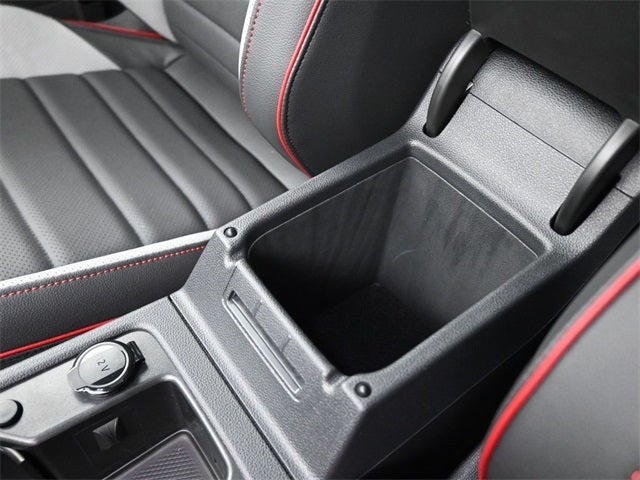 2025 Volkswagen Golf GTI 2.0T SE