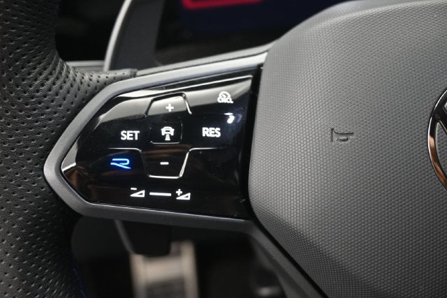2025 Volkswagen Golf R 2.0T Black Edition