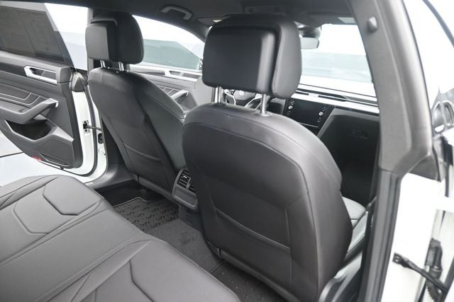 2023 Volkswagen Arteon 2.0T SE R-Line