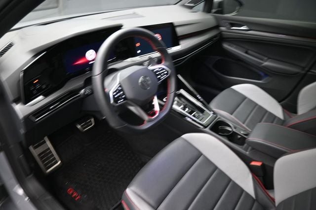 2023 Volkswagen Golf GTI Autobahn