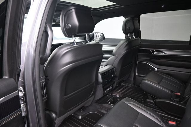 2023 Jeep Wagoneer L Series II