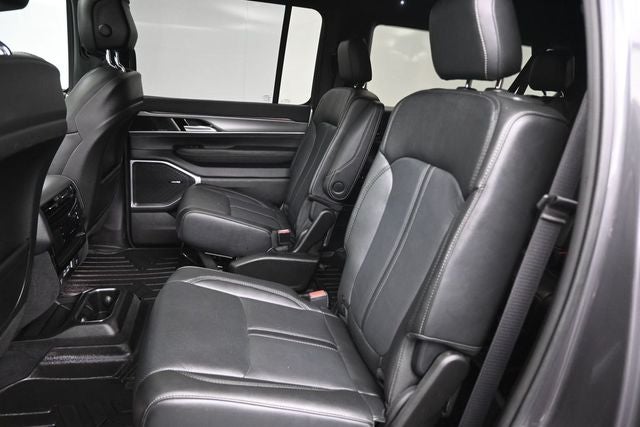 2023 Jeep Wagoneer L Series II