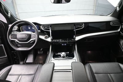 2023 Jeep Wagoneer L Series II