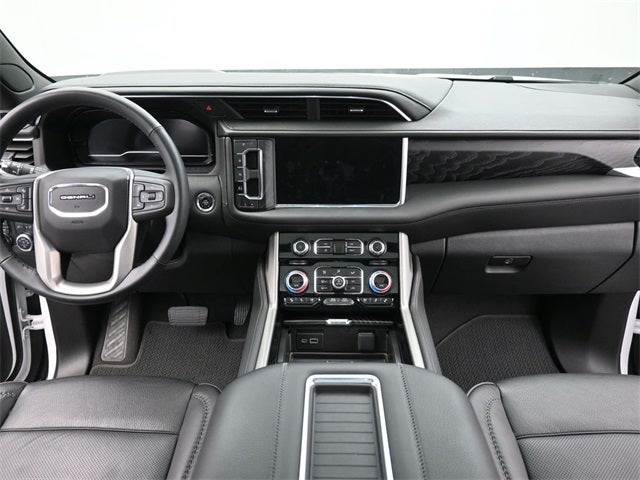 2024 GMC Yukon XL AT4