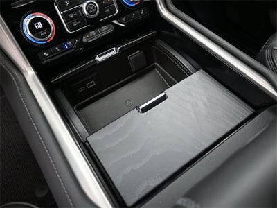 2024 GMC Yukon XL AT4