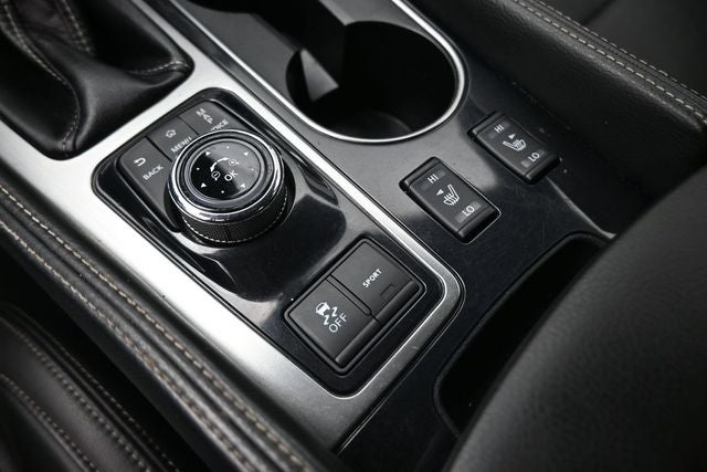 2023 Nissan Maxima SV