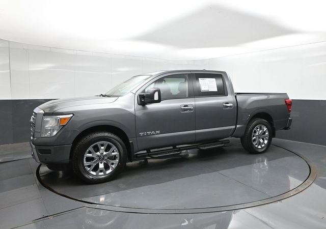 2024 Nissan Titan SV