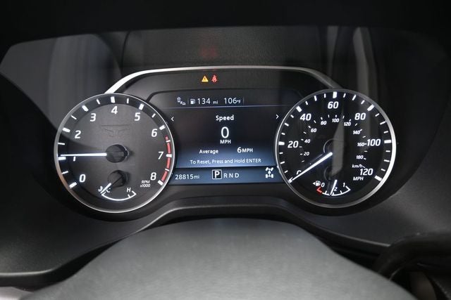2024 Nissan Titan SV