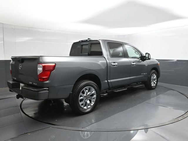 2024 Nissan Titan SV