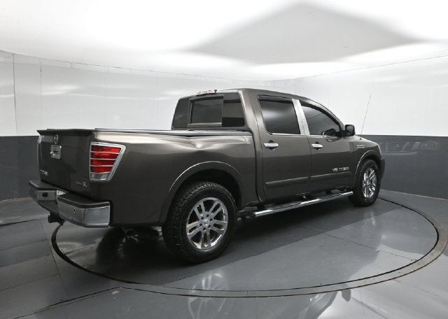 2015 Nissan Titan SL