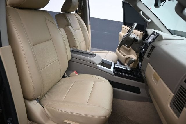 2015 Nissan Titan SL