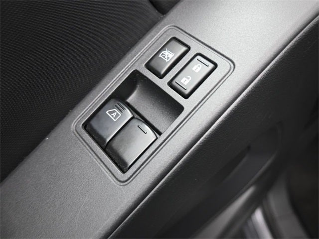 2023 Nissan Frontier S