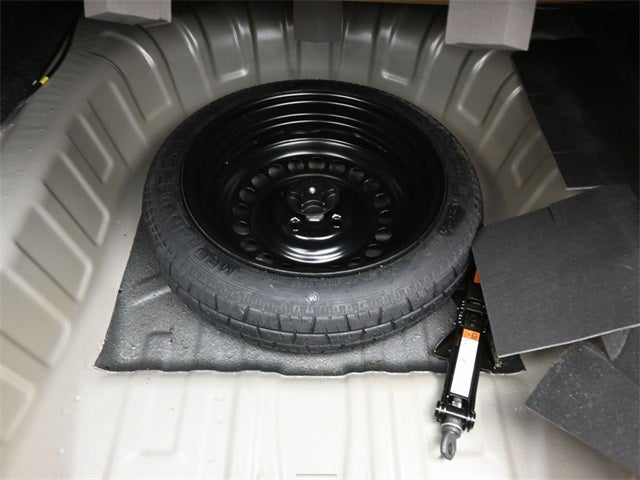 2023 Nissan Versa 1.6 SV