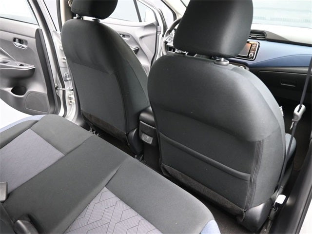 2023 Nissan Versa 1.6 SV