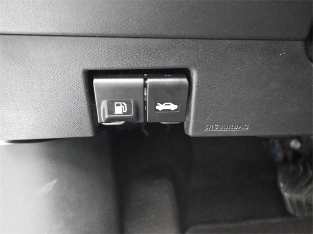 2023 Nissan Versa 1.6 SV