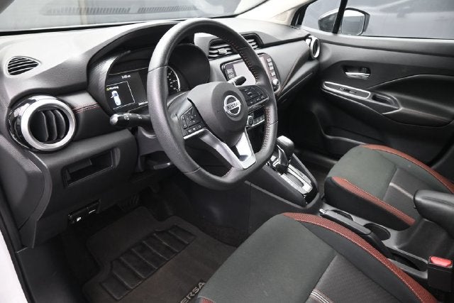 2024 Nissan Versa 1.6 SR