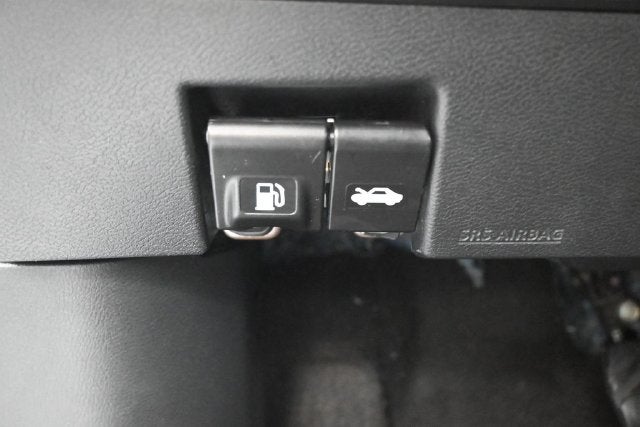 2024 Nissan Versa 1.6 SR