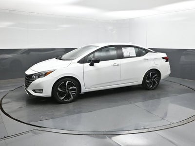 2024 Nissan Versa 1.6 SR