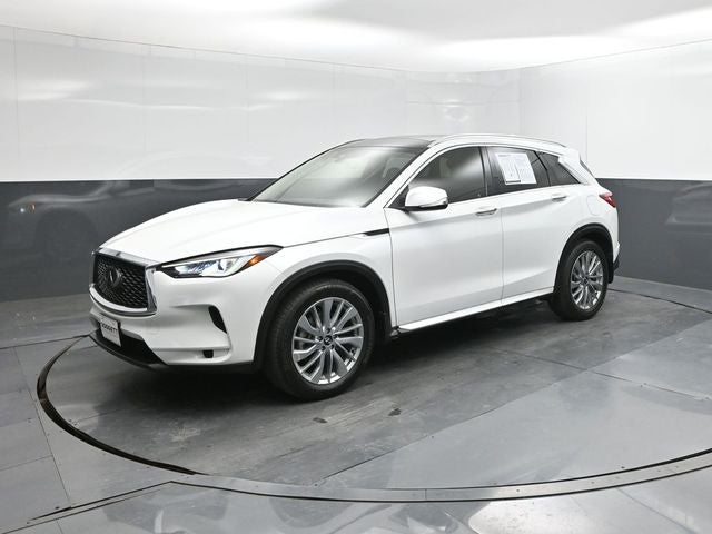 2023 INFINITI QX50 LUXE