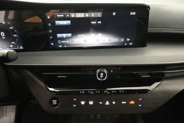 2025 Nissan Murano SV