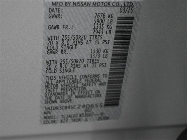 2025 Nissan Pathfinder SL