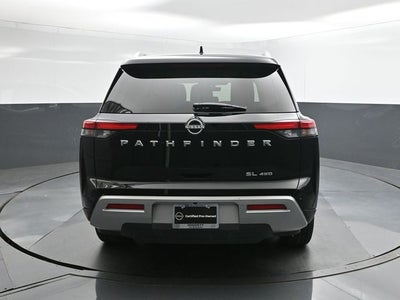 2025 Nissan Pathfinder SL