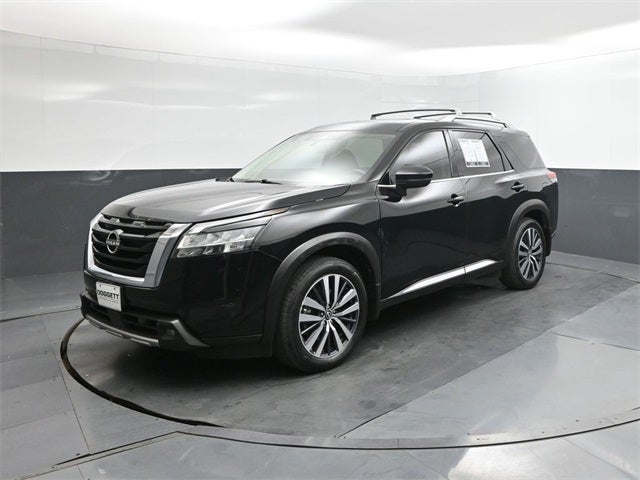 2022 Nissan Pathfinder Platinum