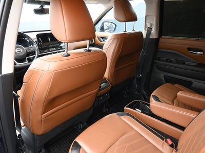 2023 Nissan Pathfinder Platinum