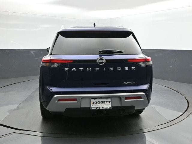 2023 Nissan Pathfinder Platinum