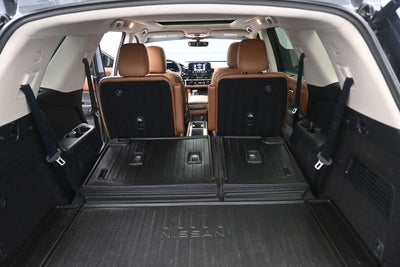2023 Nissan Pathfinder Platinum