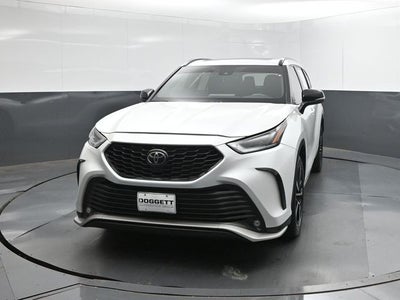 2022 Toyota Highlander XSE