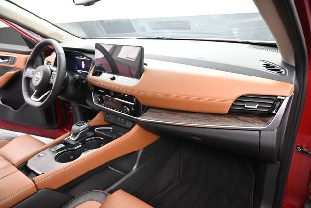 2024 Nissan Rogue Platinum