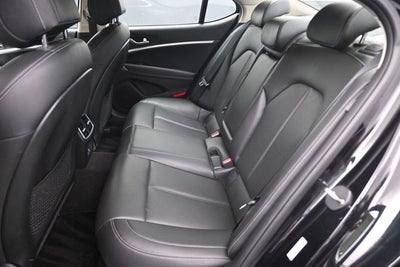 2024 Genesis G70 2.5T