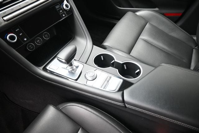 2024 Genesis G70 2.5T