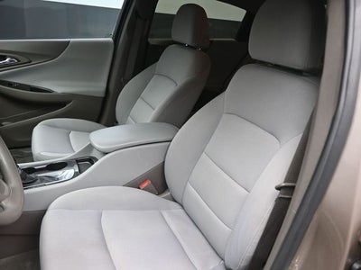 2022 Chevrolet Malibu LS 1LS