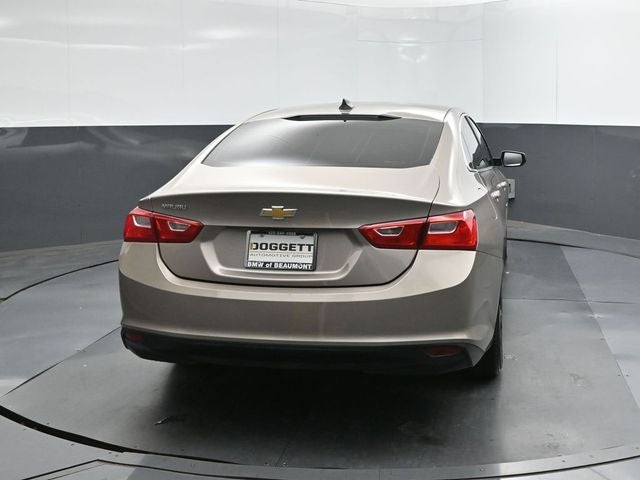 2022 Chevrolet Malibu LS 1LS