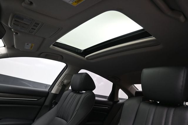 2022 Honda Accord Hybrid Touring