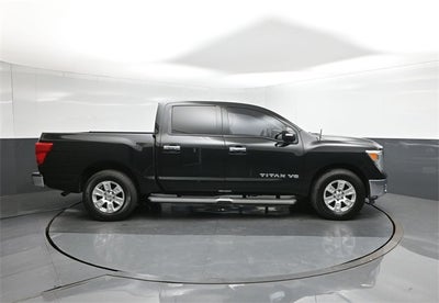 2018 Nissan Titan SV